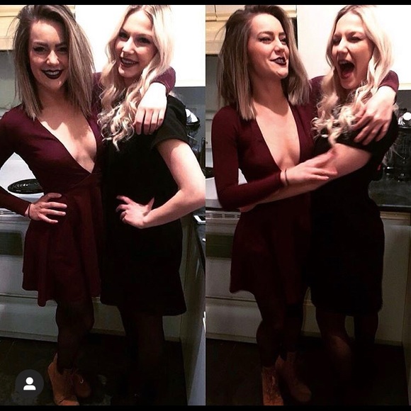 🔮Deep V Dress🔮 - Picture 2 of 4